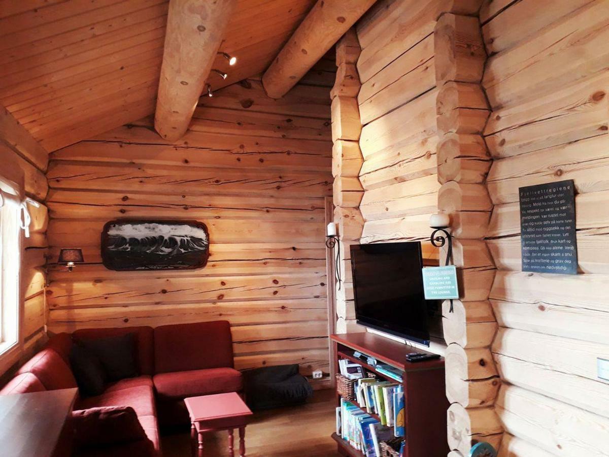 Blazerbu Four-Bedroom Chalet Myro Exteriér fotografie
